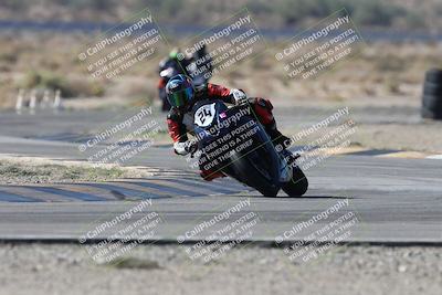 media/Oct-05-2025-CVMA (Sun) [[beeef4f201]]/Race 2-Supersport Middleweight/